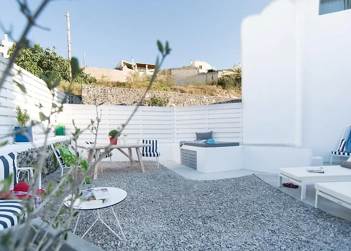 Lagadi 3* Messaria (Santorini)