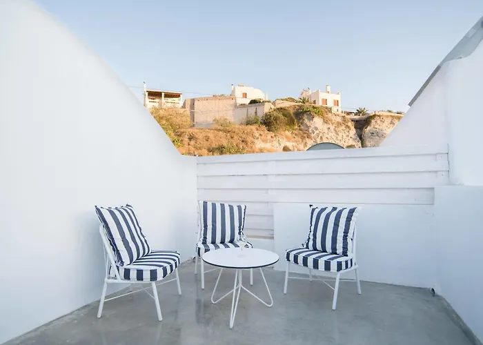 Lagadi 3* Messaria (Santorini)